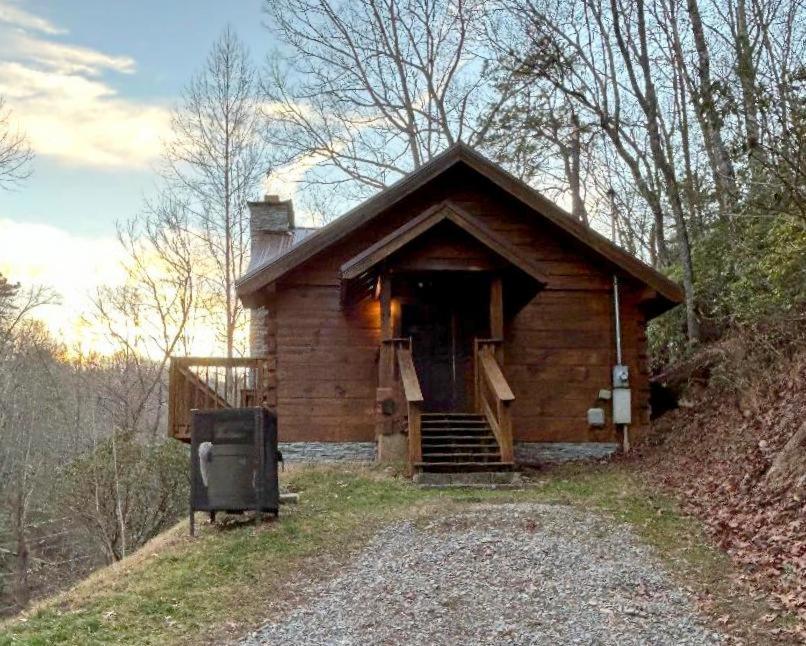 Honeymoon Hideaway Villa แกตลิงเบิร์ก ภายนอก รูปภาพ