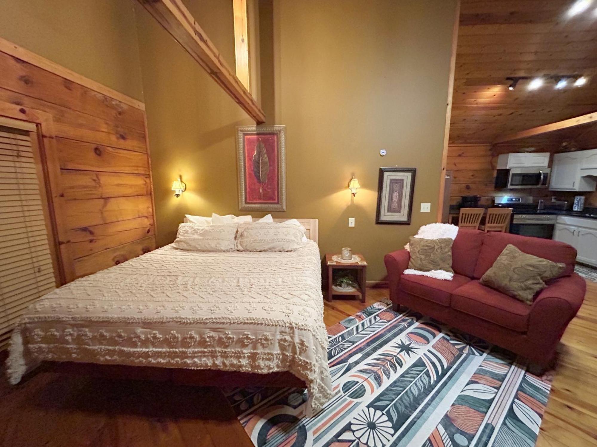 Honeymoon Hideaway Villa แกตลิงเบิร์ก ภายนอก รูปภาพ